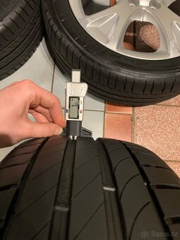Alu kola Škoda R17 5X112 ZÁNOVNÍ LETNÍ PNEU 225/45 PALLAS - 8