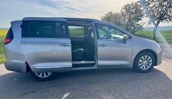 Chrysler Pacifica 3.6 V6 - 8