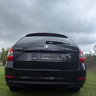 ŠKODA OCTAVIA 3 facelift Kombi - 8