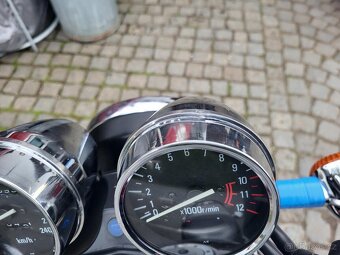 Kawasaki Zephyr 750 C - 8