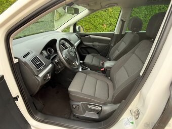 VW SHARAN 2.0 TDi DSG HIGH-L Panorama Webasto Bi-Xen /2014/ - 8