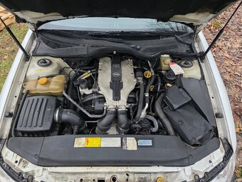 Opel Omega 1.majitel 3.0 V6 - 8