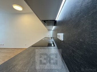 Pronájem byty 2+kk, 60 m2 - Brno - Trnitá, ev.č. N07407-1 - 8