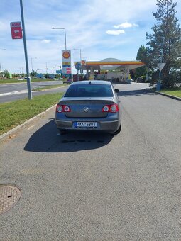 Volkswagen Passat b6 2.0 tdi 103 kw - 8