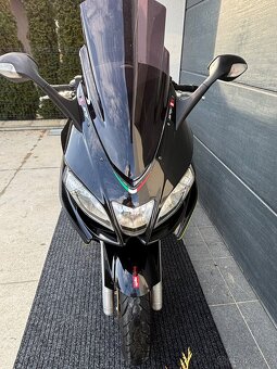 Aprilia SRV 850 ABS ASR - 8
