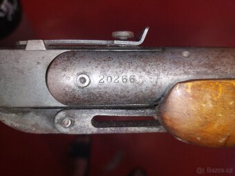 PREDVALECNA VZDUCHOVKA CZ.236 - 8