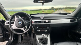 BMW E90 320d - 8