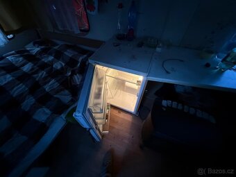 Karavan velký. Papíry. Pojízdný - 8