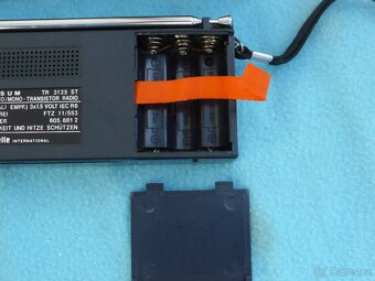 Kapesní rádio UNIVERSUM Stereo - 8