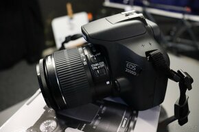 NOVÝ Canon 2000D + kit lens EF-S 18-55 IS II - 8