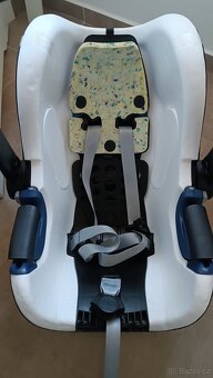 Britax Römer Dětská autosedačka BABY-SAFE 2 i-SIZE, Cosmos B - 8