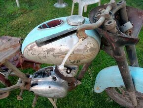 Jawa čz 150 - 8