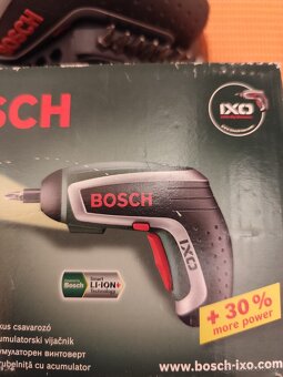 BOSCH akumulátorový šroubovák IXO PLU 4899 - 8