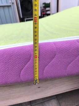 Prodám postel + Matrací 120cm x 200cm - 8
