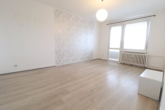 Byt 2+1 s lodžií, 66 m², Hradec Králové – ul. Fričova. - 8