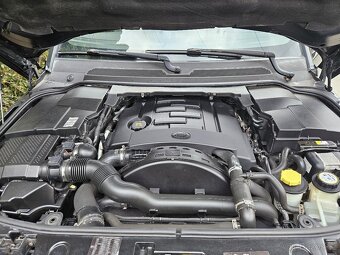 Land Rover Discovery4 / 3,0 SDV6 HSE /4x4 /CZ/NAVI - 8