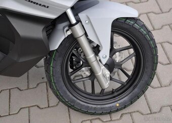 Linhai SCOOTER ADV BUCK 125 SKLADEM benzín automat 8 kw - 8