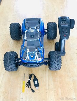 RC auto s dalkovim ovladanim Spirit monster, modrá - 8