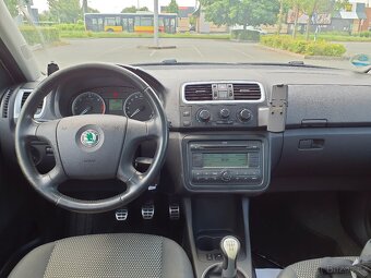 Škoda Roomster - 8