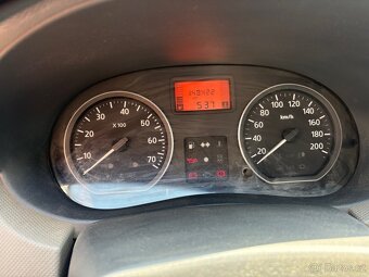 Prodám Dacia Sandero 1,4 benzin 2009 - 8