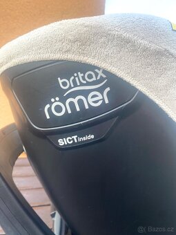 Britax Römer Dualfix M i-Size 2019 - 8