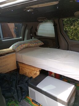 Chrysler Voyager 2,4i LPG automat - 8