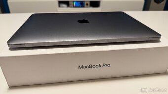 Macbook Pro 13,3 - 2020 Touchbar / i5 /16GB RAM / 1TB SSD - 8