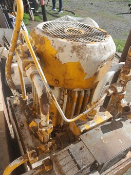 Štípačka na dřevo - 8