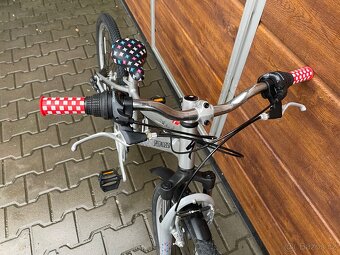Dětské kolo Specialized 24” - 8