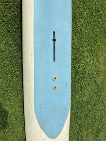 Prodám laminátové starší prkno na windsurfing - 8