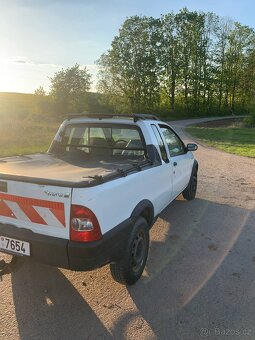 Fiat Strada 1.9 JTD 59kw 2006 - 8