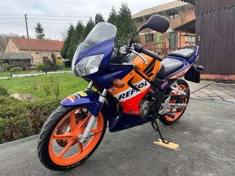 Honda CBR 125 Repsol - 8