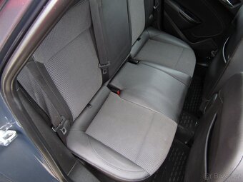 Opel Astra 2.0 CDTi , 121 kW nafta, 2013 - 8