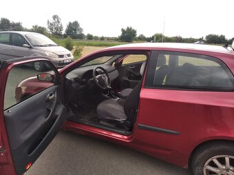 Fiat Stilo 1,6-16v 3dveř. - 8