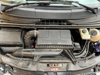 Viano - 8