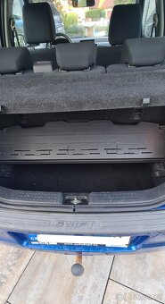 Suzuki Swift 1.3i 68 kW - 8