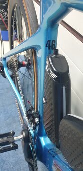 Nové celokarbonové silniční kolo Twitter R10 NOVÉ - 8