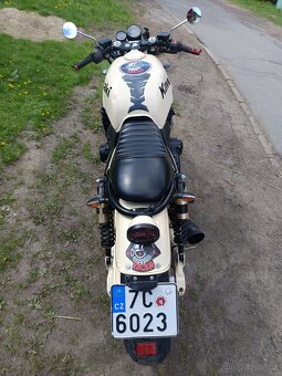 Cafe racer kawasaki zrx 1100 - 8