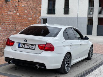 Bmw e90 335i - 8