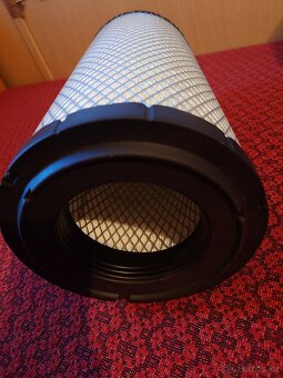 Prodám sadu vzduchových filtrů Kramer 1150 - 8