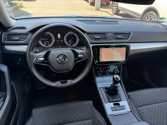 Škoda Superb 3 2.0 TDI 110kW Man. Full LED Tempomat Navigace - 8