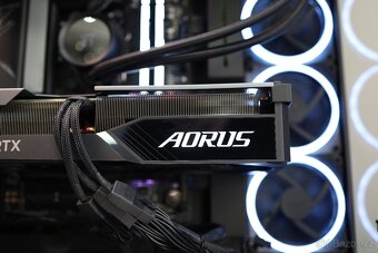 Herní PC - Ryzen 7 7700X / 32GB / 2TB / RTX 4070 Ti 12GB - 8