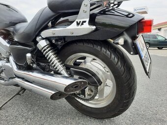 Honda MAGNA 750 VF - 8