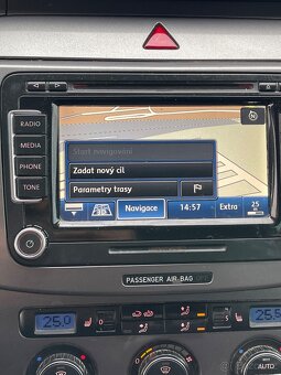 Volkswagen Passat 1.9 TDI 77kw - 8