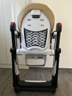 Jídelní židlička Peg Perego Siesta Follow Me Beige - 8
