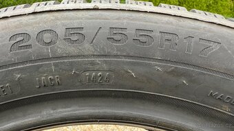 Zimní Dunlop 205/55 R17 NOVÉ - 8
