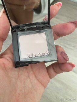 Značková luxusní kosmetika - 8