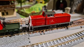 Vláčky N - diesel BR 212 Arnold s jeřábem - 8