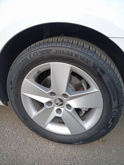 Škoda Octavia III 1.6 TDI 85kw, Po SERVISU - 8