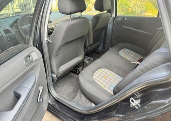 Škoda Fabia 1,4 i Nová STK, Klimatizace benzín - 8